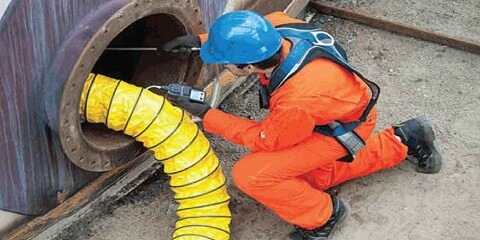 Confined-Space-Tank-Cleaning